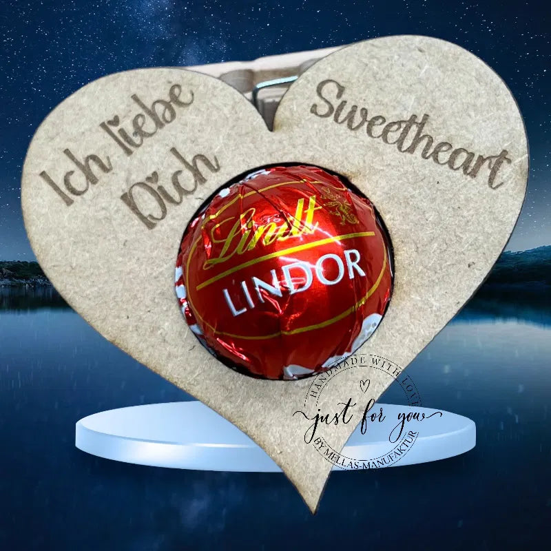 4 Stück Herz aus Holz mit Lindkugel * Ich liebe dich* - Mellas Webshop