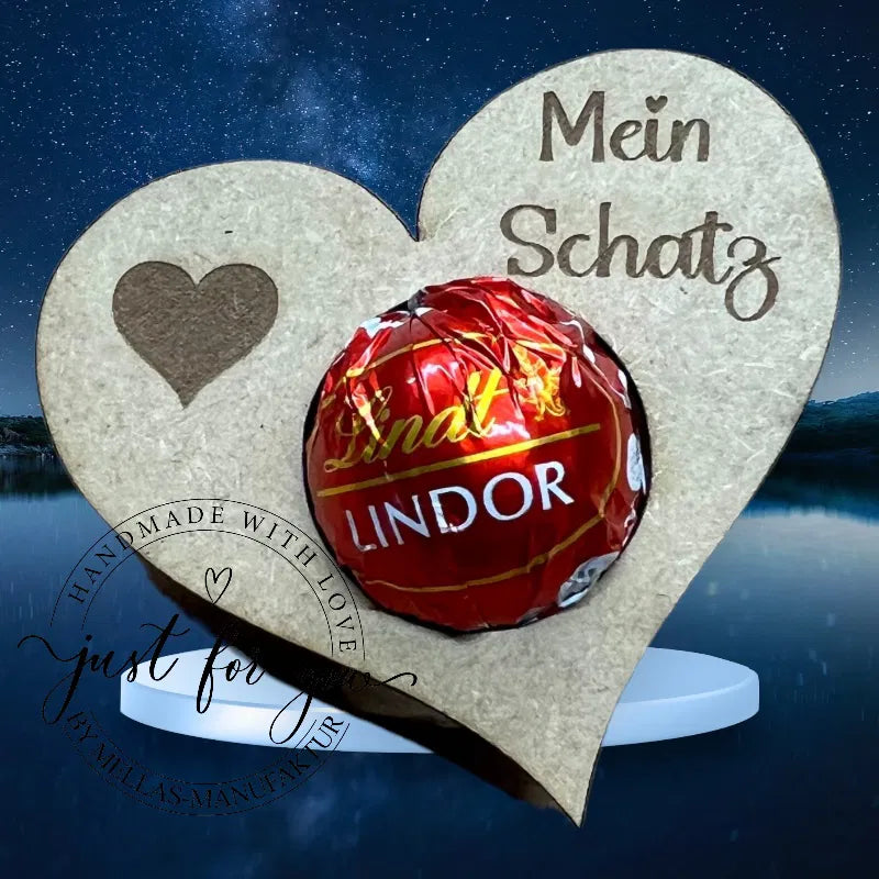 4 Stück Herz aus Holz mit Lindkugel * Ich liebe dich* - Mellas Webshop