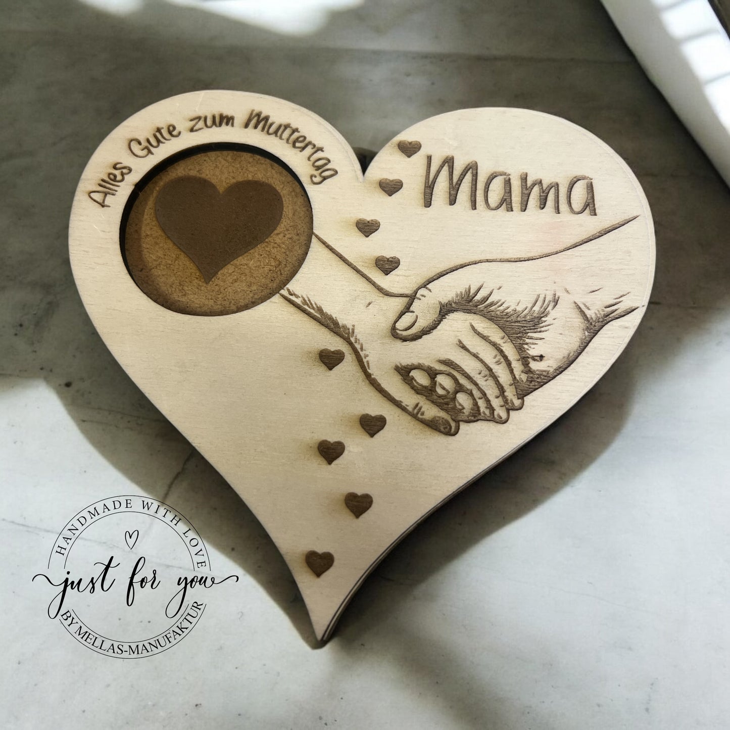 Muttertagsherz aus Holz – mit Teelicht und Gravur - Mellas Webshop