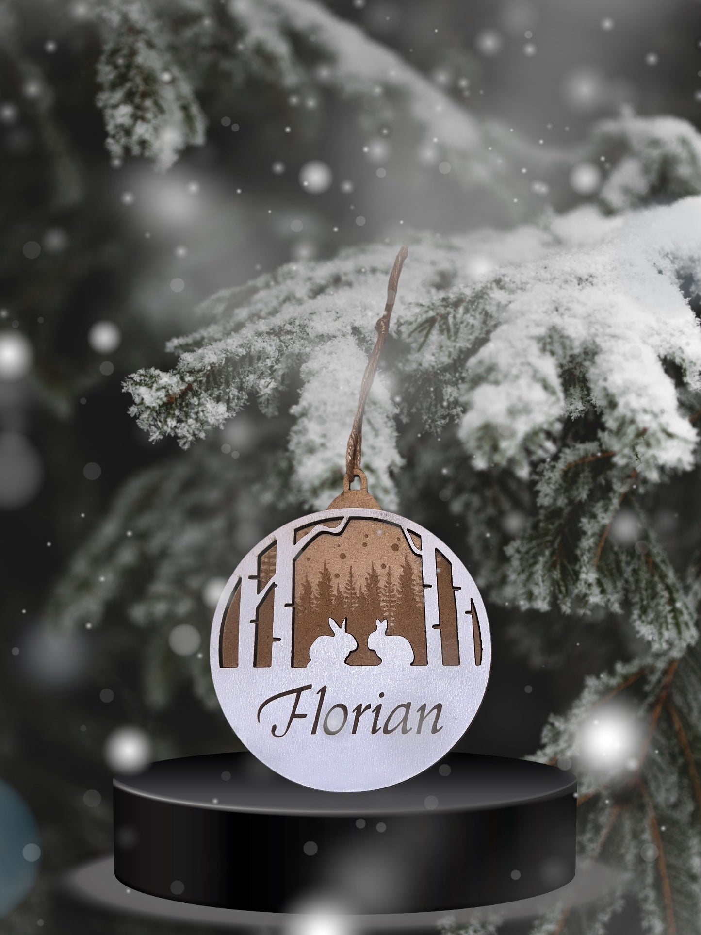 Personalisierter Christbaumschmuck aus Holz – Einzigartige Designs für unvergessliche Feiertage - Mellas Webshop
